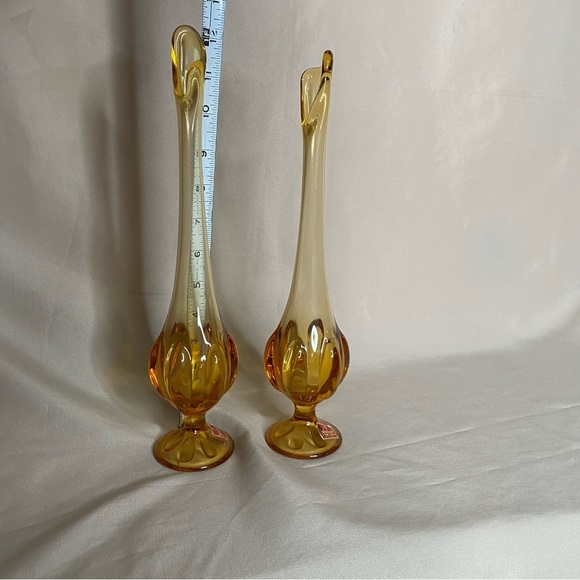 Vintage Viking Glass Vases - Picture 10 of 11